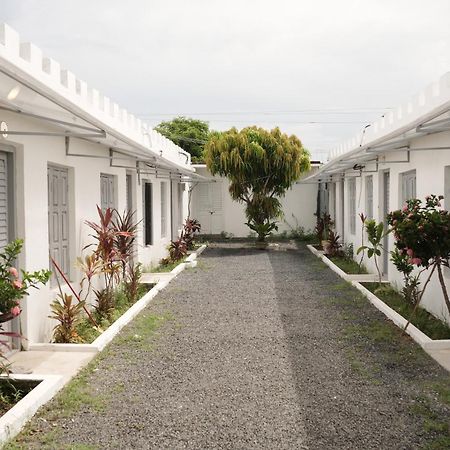 Le Epic Resort Virāmpattinam Buitenkant foto